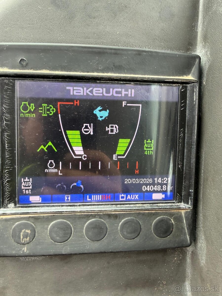 Pásový bagr TAKEUCHI TB 290 - 8