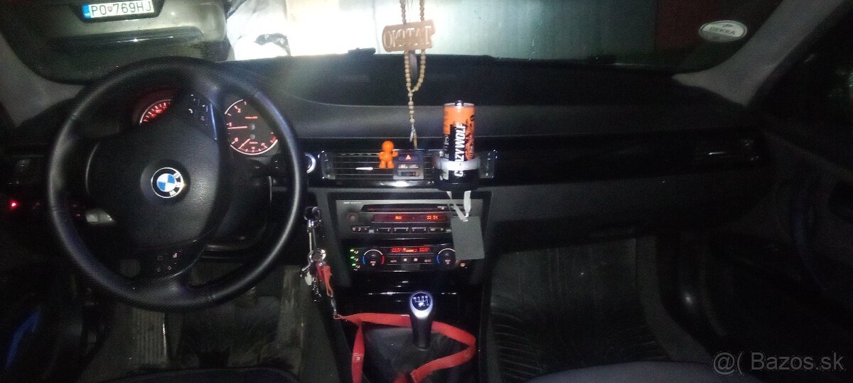Predam bmw e90 320d 120kw cena 1800€ plati do zmazania - 8