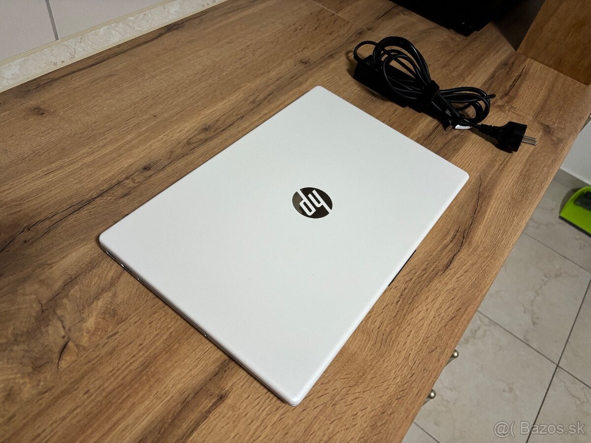 /HP/Notebook/4GB RAM DDR5/128GB NVMe SSD/Intel/2GB/ - 8