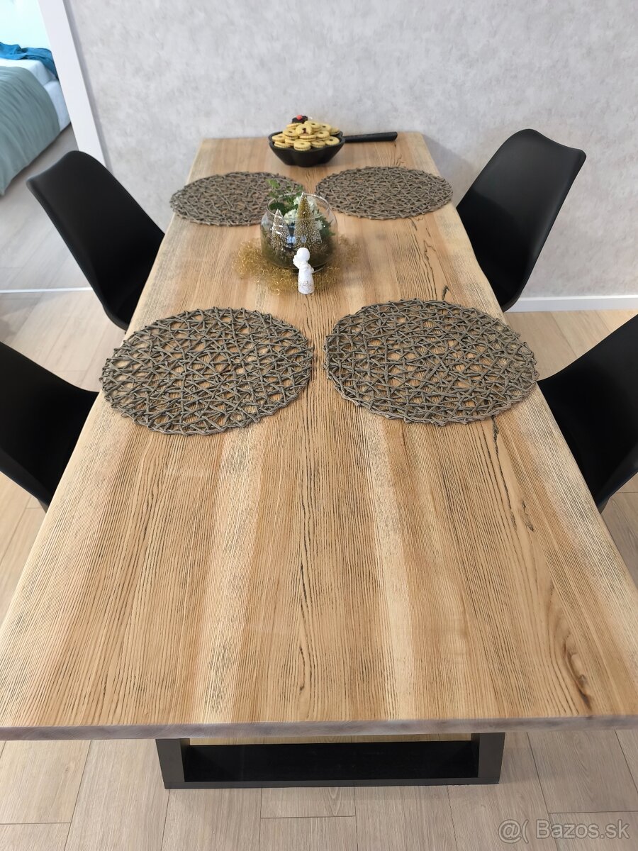 Masívny stôl - 8