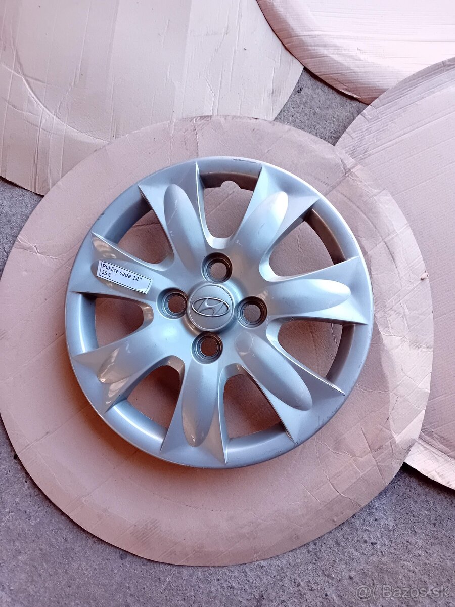 Puklice/okrasné kryty kolies - 8