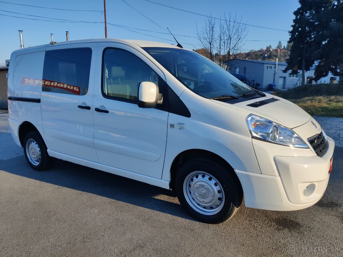 Peugeot Expert - 8