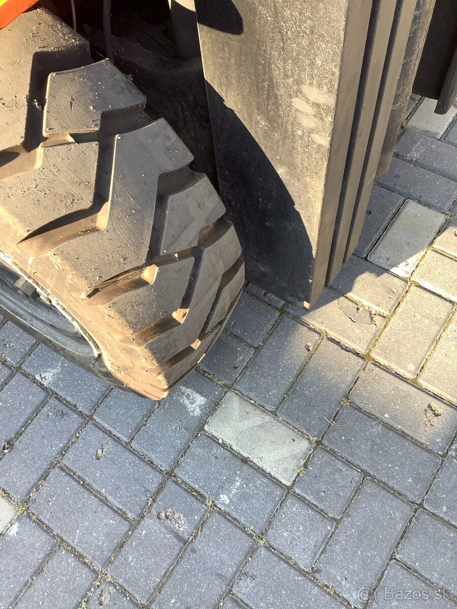 Toyota 7FG40 LPG, 4 t, Triplex 4,7 m - 8