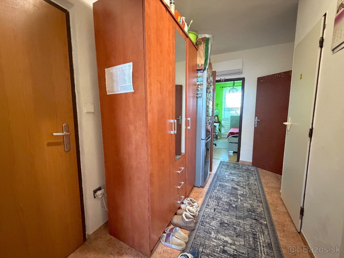 Výhodná cena - 3 izbový byt s balkónom - 8