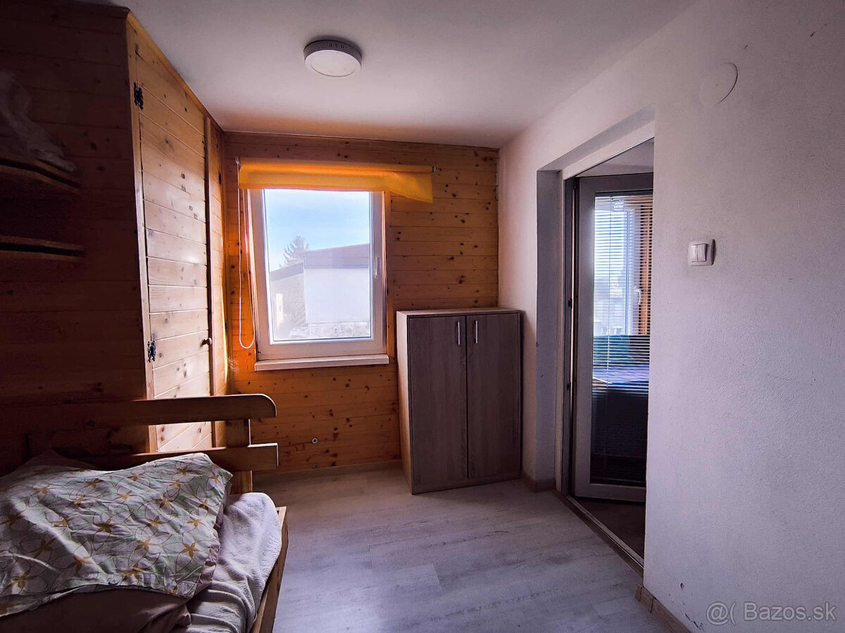 ‼️ CHATKA + POZEMOK NA PREDAJ, NÁVOJOVCE okr. PARTIZÁNSKE‼️ - 8