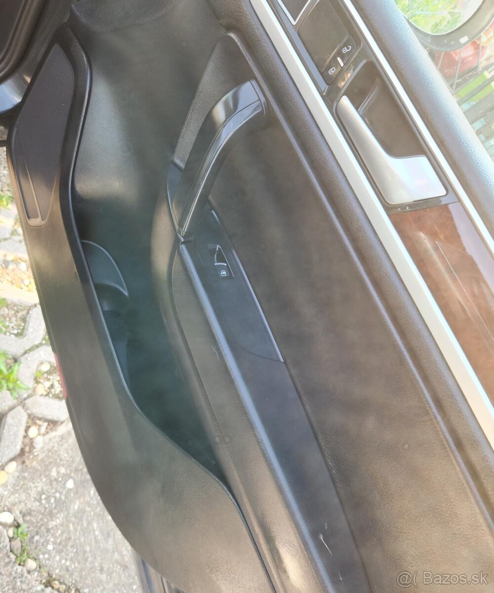 Volkswagen Touareg 3,0tdi - 8