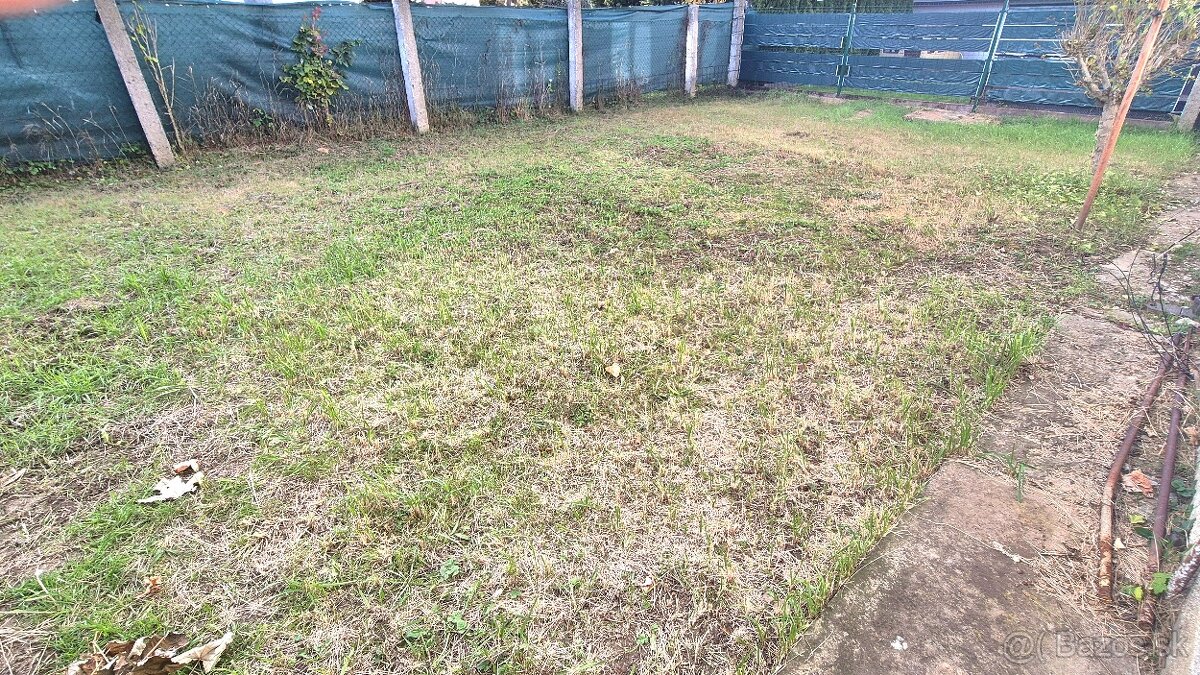 Exkluzívne ponúkame na predaj veľký 3.izbový byt s pozemkom. - 8