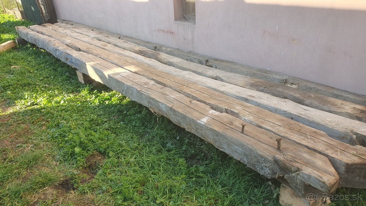 Staré trámy - drevo - hranoly - 8