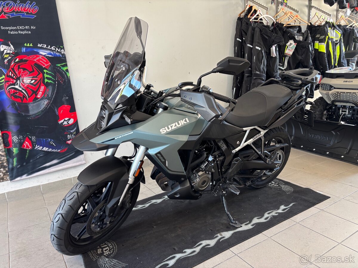 Suzuki DL800 V-Strom - 8