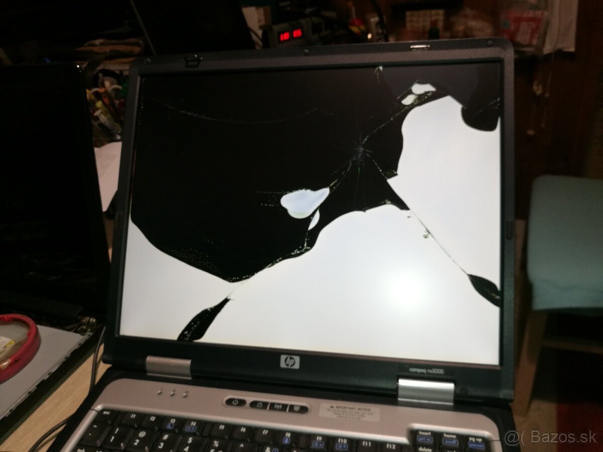 HP Compaq NX5000. Pre zberateľov. - 8