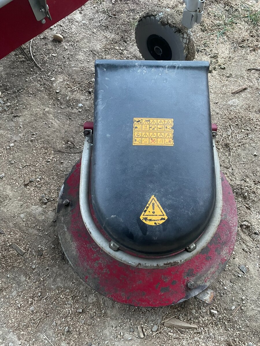 Dakr kosačka,hrabačka. - 8