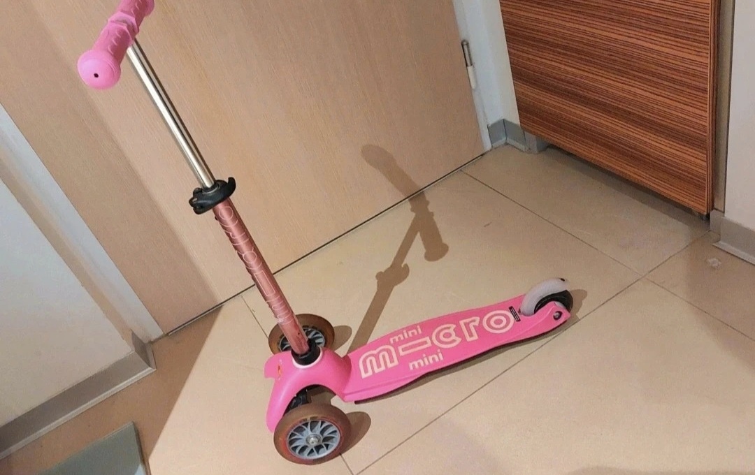 Ružová kolobežka Mini Micro - 8