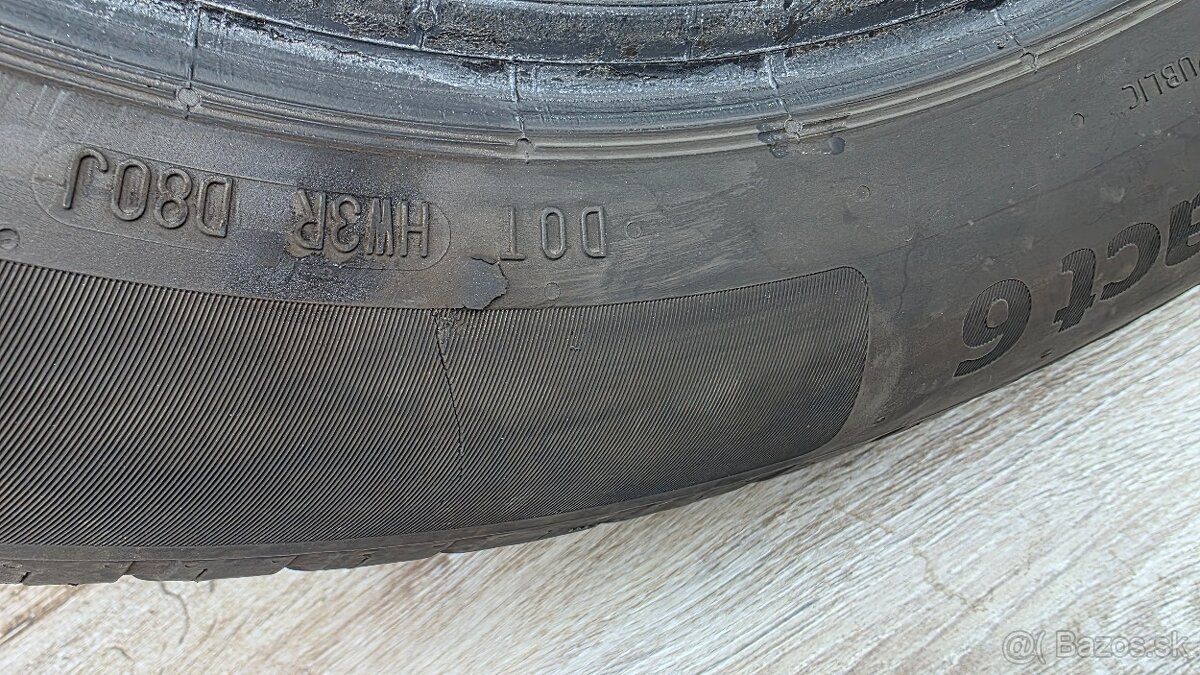 Predám 2xletné pneu 215/55r17 Continental - - 8