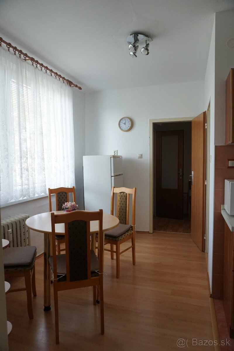 Predaj zariadeného 3,5-i. bytu v Seredi – 73m², ul. D. Štúra - 8