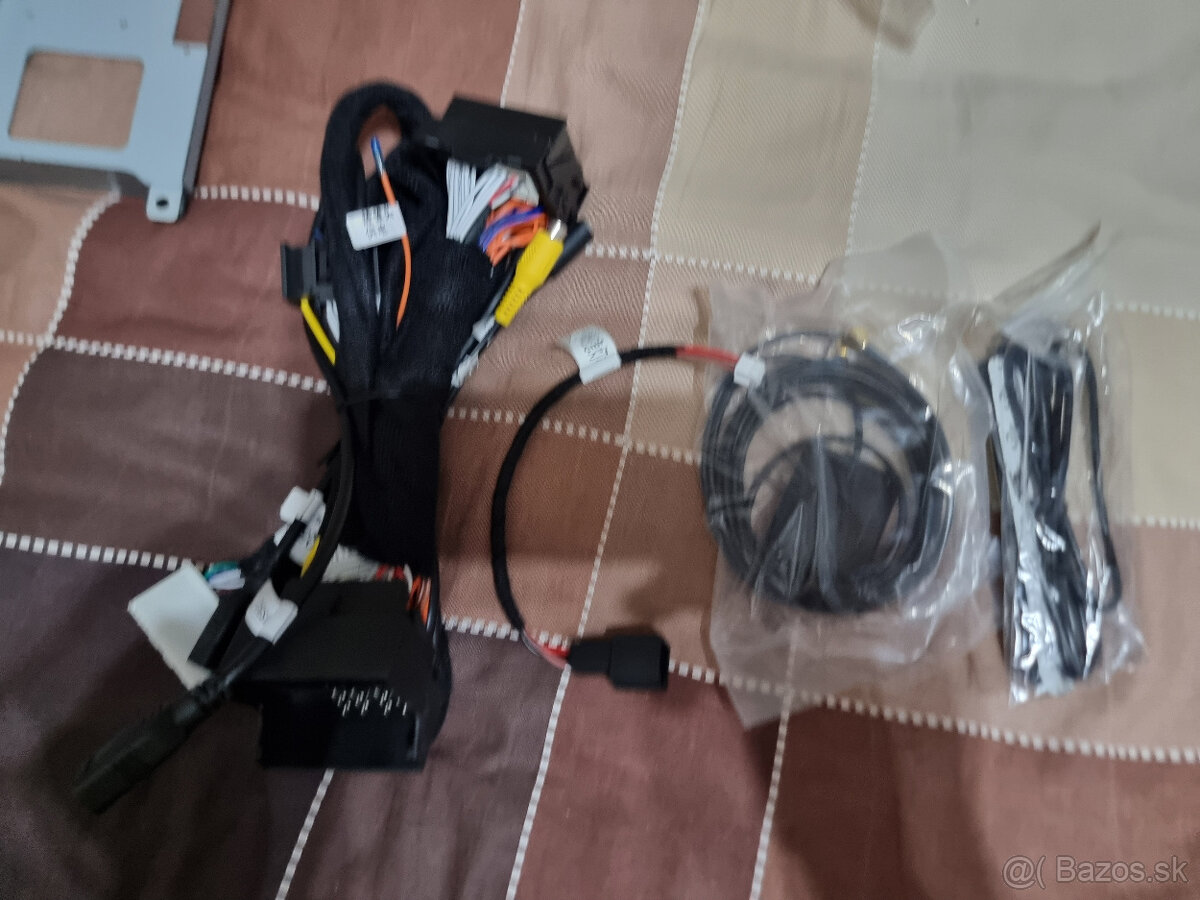 Audi A4 OEM autorádio s Androidom - 8