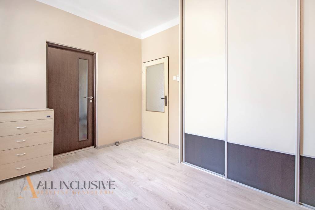 ALL INCLUSIVE | NA PREDAJ 4-IZBOVÝ ROD. DOM NA 800 M² POZEMK - 8