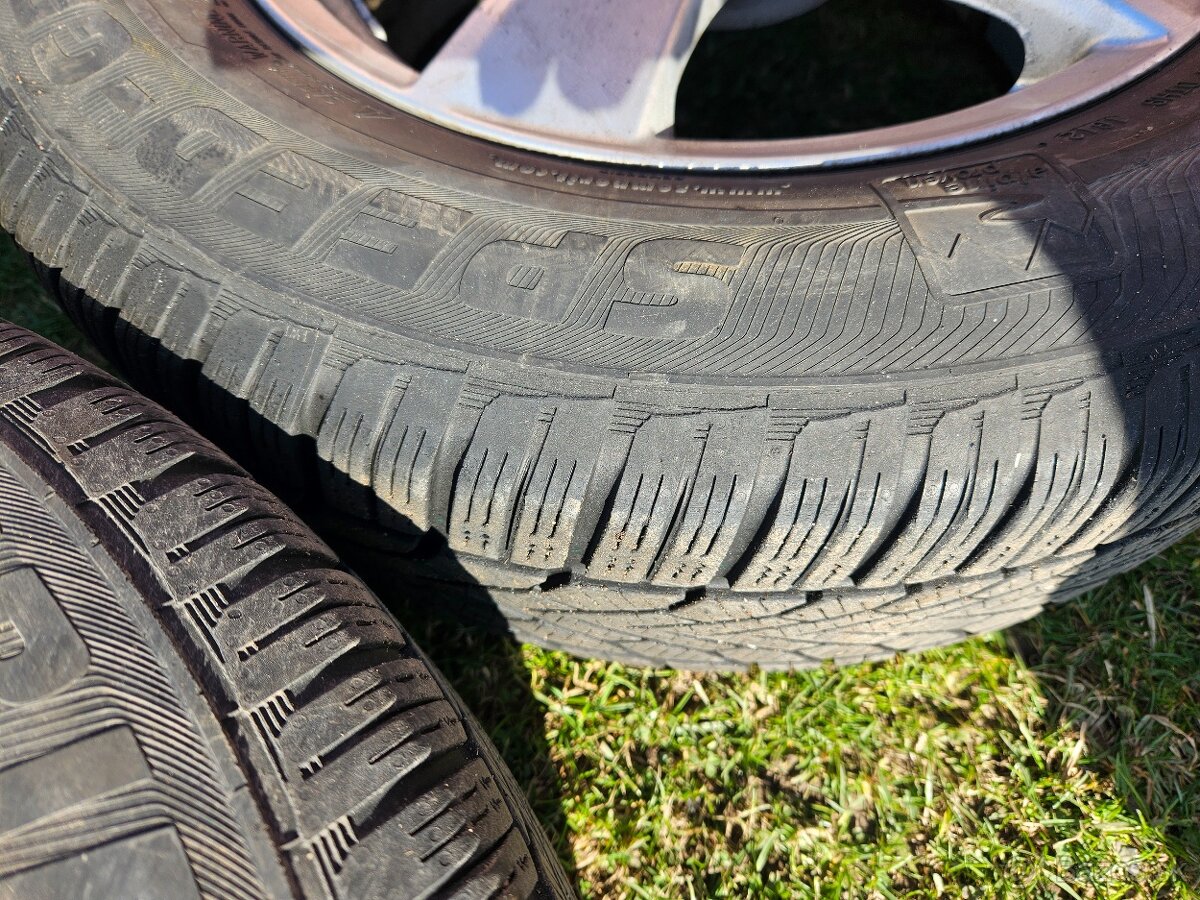 Volkswagen R16 215/65 - 8