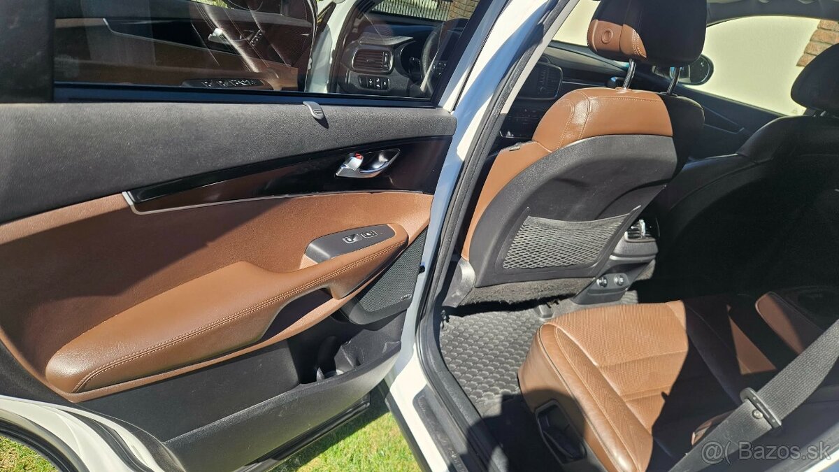 KIA SORENTO 2018 2.2 CRDi - 8