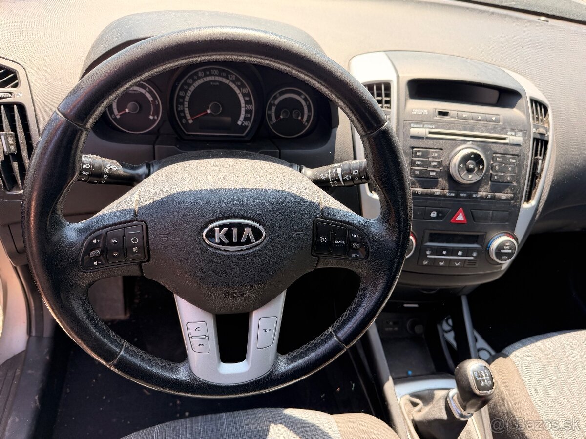 Kia Ceed Sportwagon 1.6 Crdi 6-manual - 8