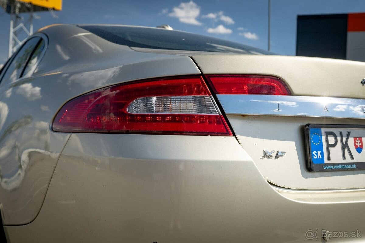 Jaguar XF 3.0 V6 + LPG - 8