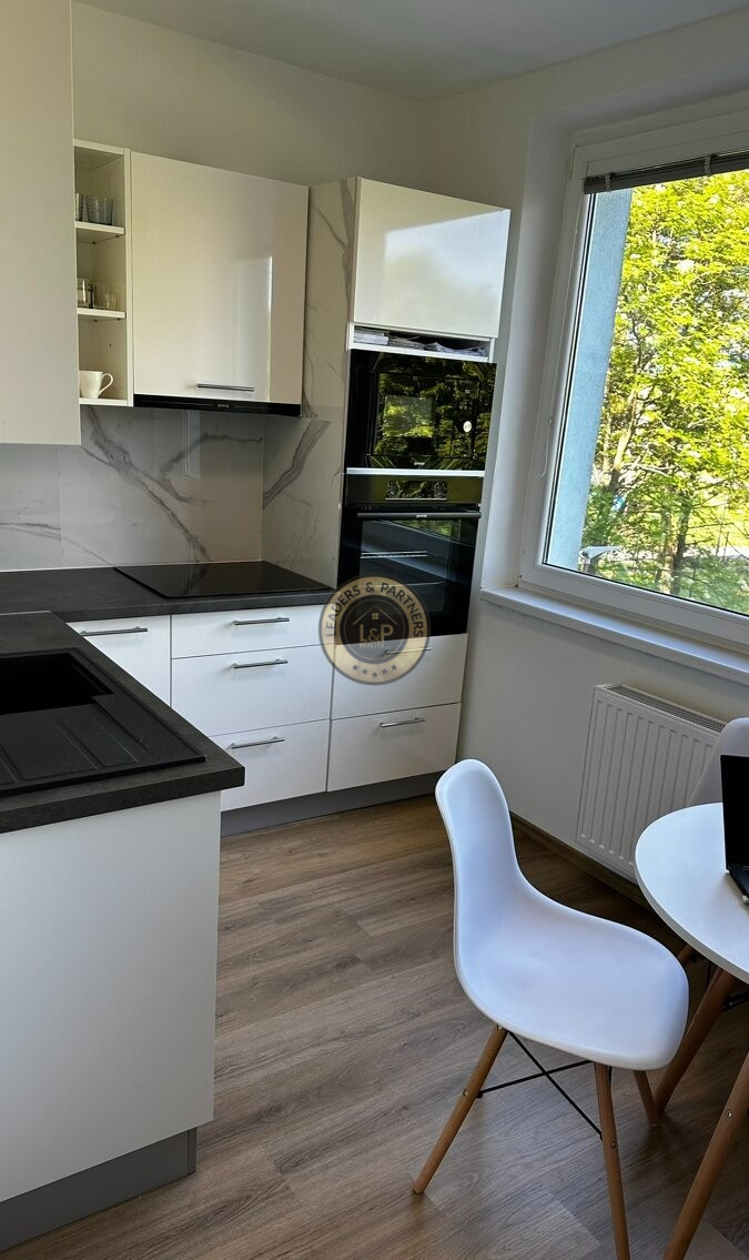 NA PREDAJ - Zrekonštruovaný 2-izbový byt - STARÁ ĽUBOVŇA - 8