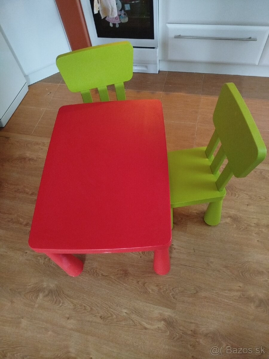 Ikea mamut stolik a stolitcky - 8