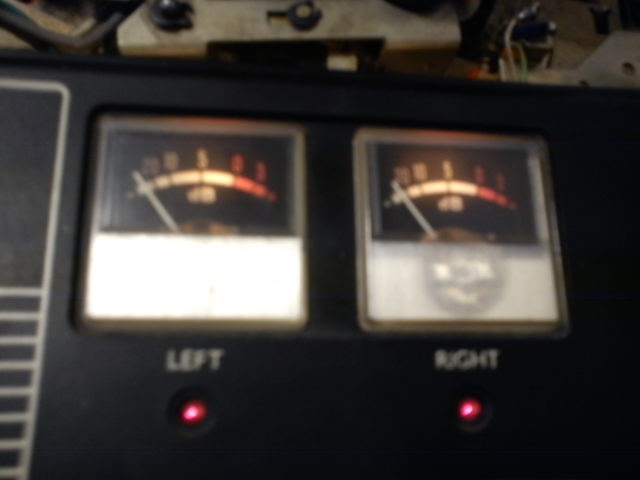 Kotúčový magnetof Tesla B113 - 8