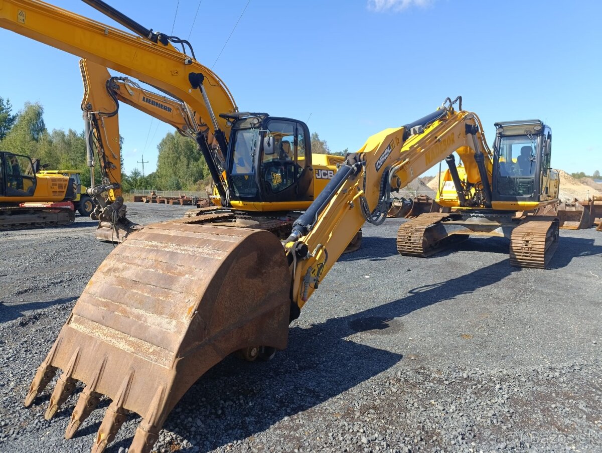 Pásový bagr JCB JS260NLCT4 - 8