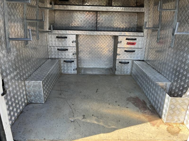 Prodám Volkswagen Crafter 4Motion - 4x4. 2.0TDi. 130kw. 6 mí - 8