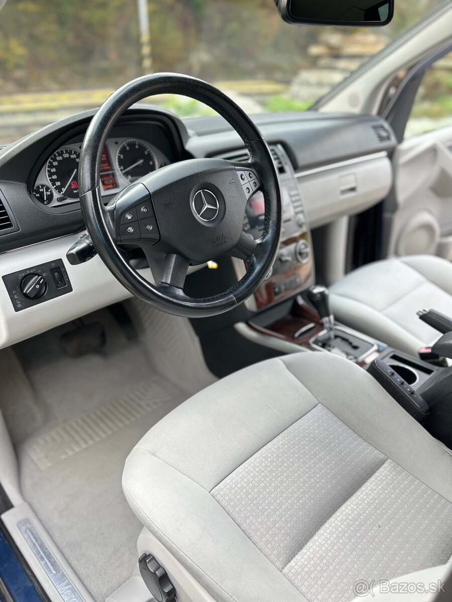 Mercedes-Benz B200 turbo - 8