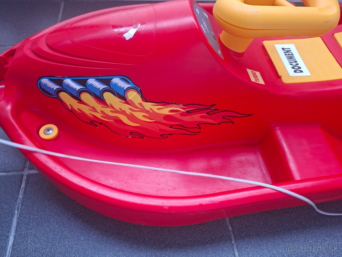 Boby s volantom do snehu - 8