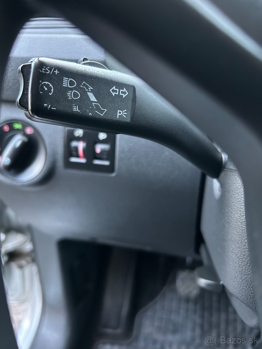 VW Caddy-maxi 1,6 TDi - 8