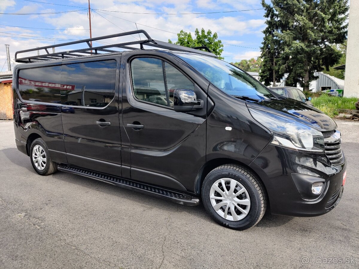 Opel Vivaro - 8