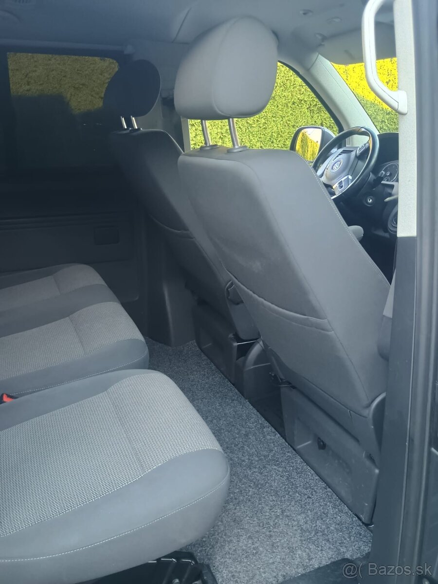 Caravelle 4x4 DSG - 8