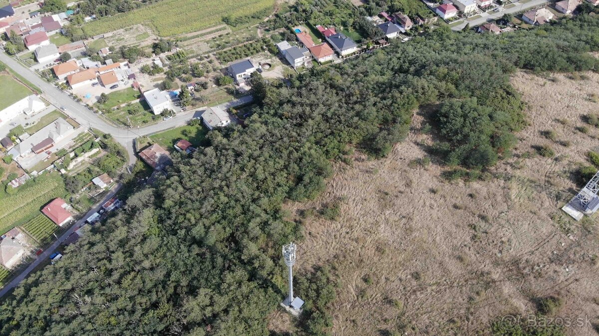 Véč – 1.246 m2 POZEMOK na mobilný dom / karavan / chatku - 8