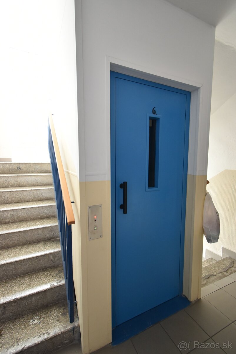 Malacky:Ponúkame priestranný 1 izb.byt Štúrova ul. - 8