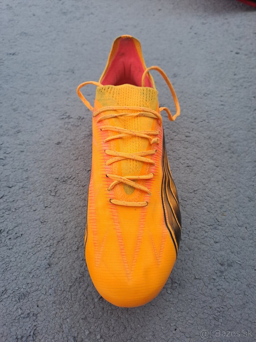 Predám kopačky lisáky / šróby najvyššiu radu PUMA - 8