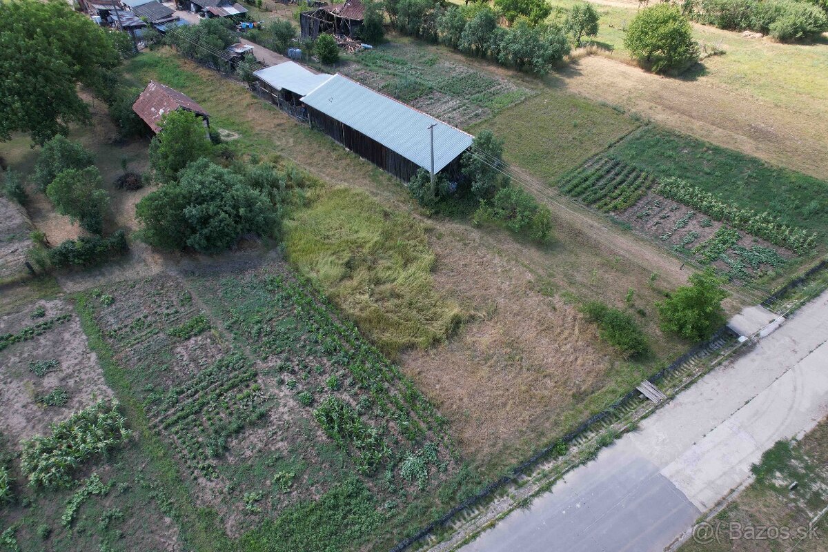 Štrkovec – 1.380 m2 STAVEBNÝ pozemok v obci - 8