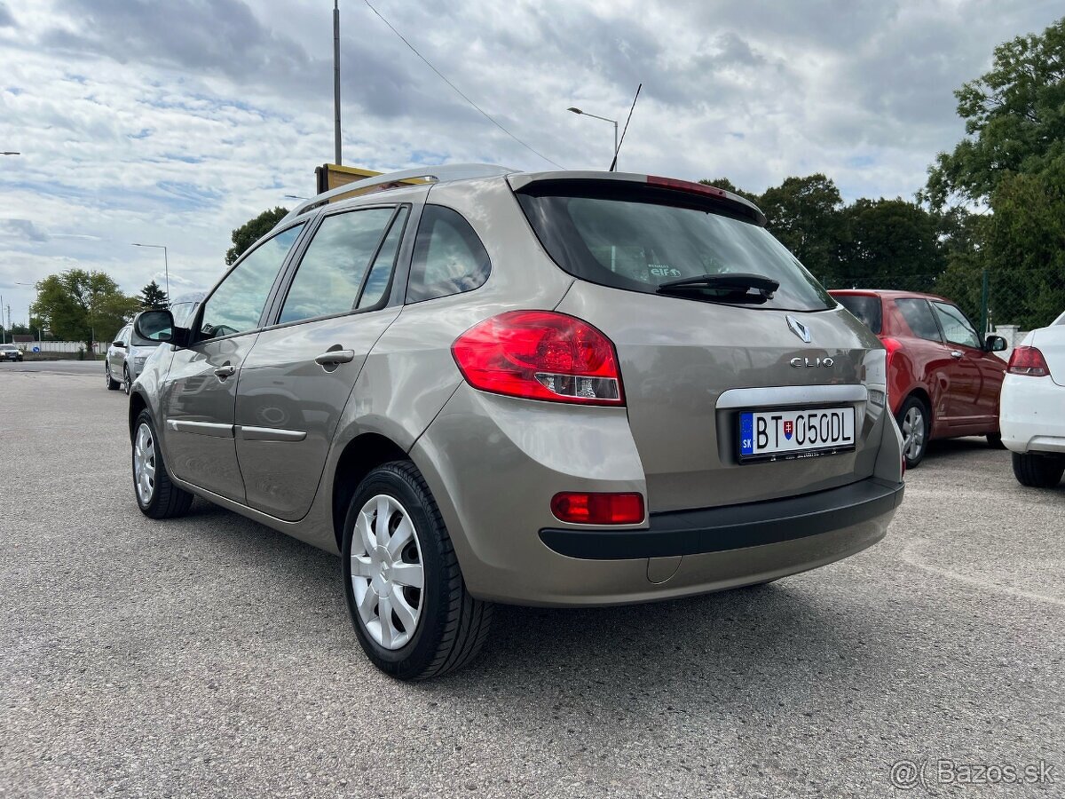 Renault Clio 1.2 benzín 55kW, MT/5, rok:05.2012. - 8