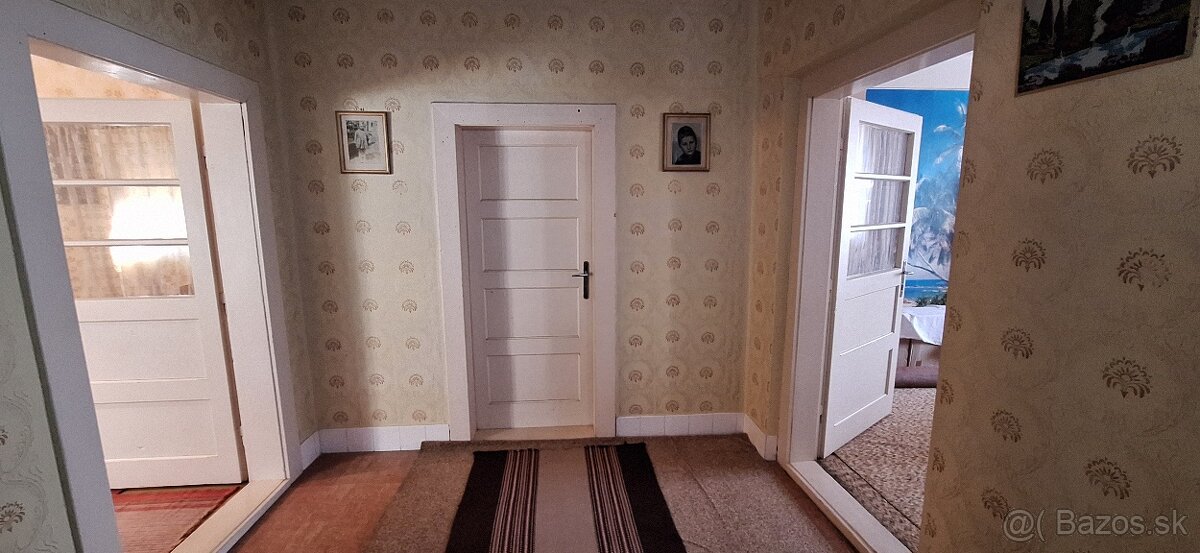 Rodinný dom na bývanie, na víkendy, 1+4 - 8