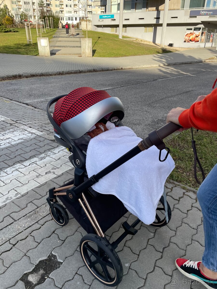 Polohovateľná Autosedacka Cybex Cloud Z i-size - Rebellious - 8