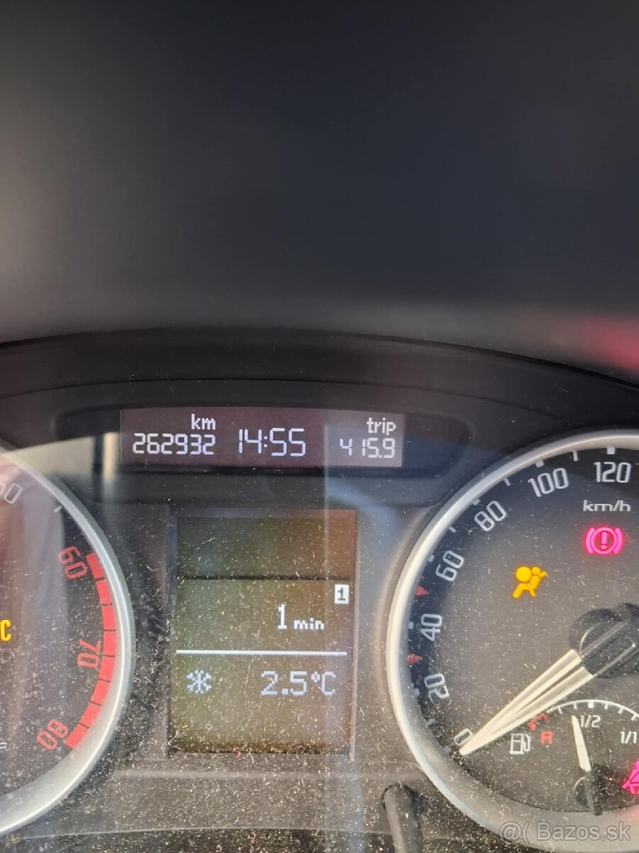 Škoda Roomster 1.2 - 16v - 8