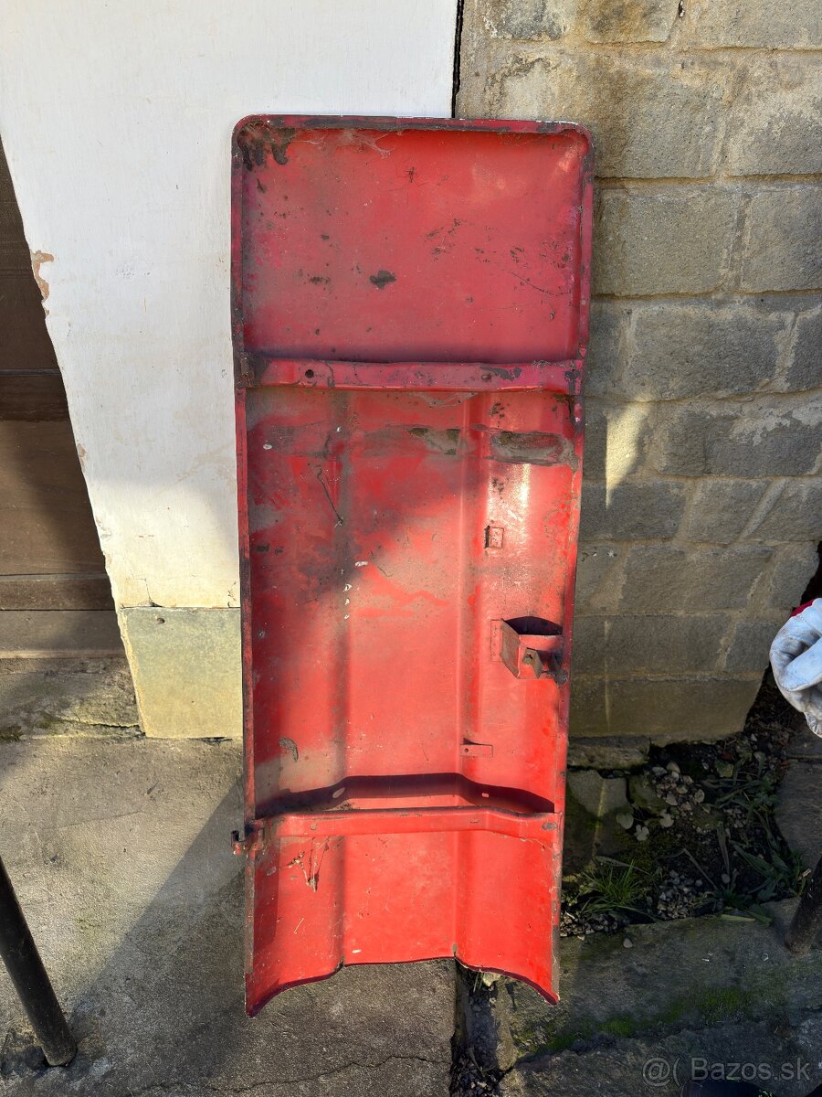 Kapotaž na Zetor 7011/7045 - 8