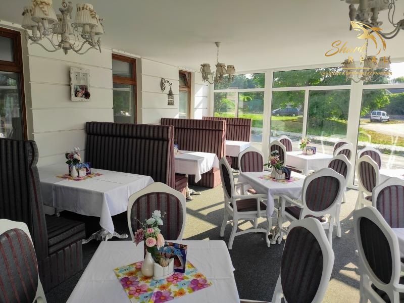 REŠTARÁCIA DO DLHODOBÉHO PRENÁJMU - 8