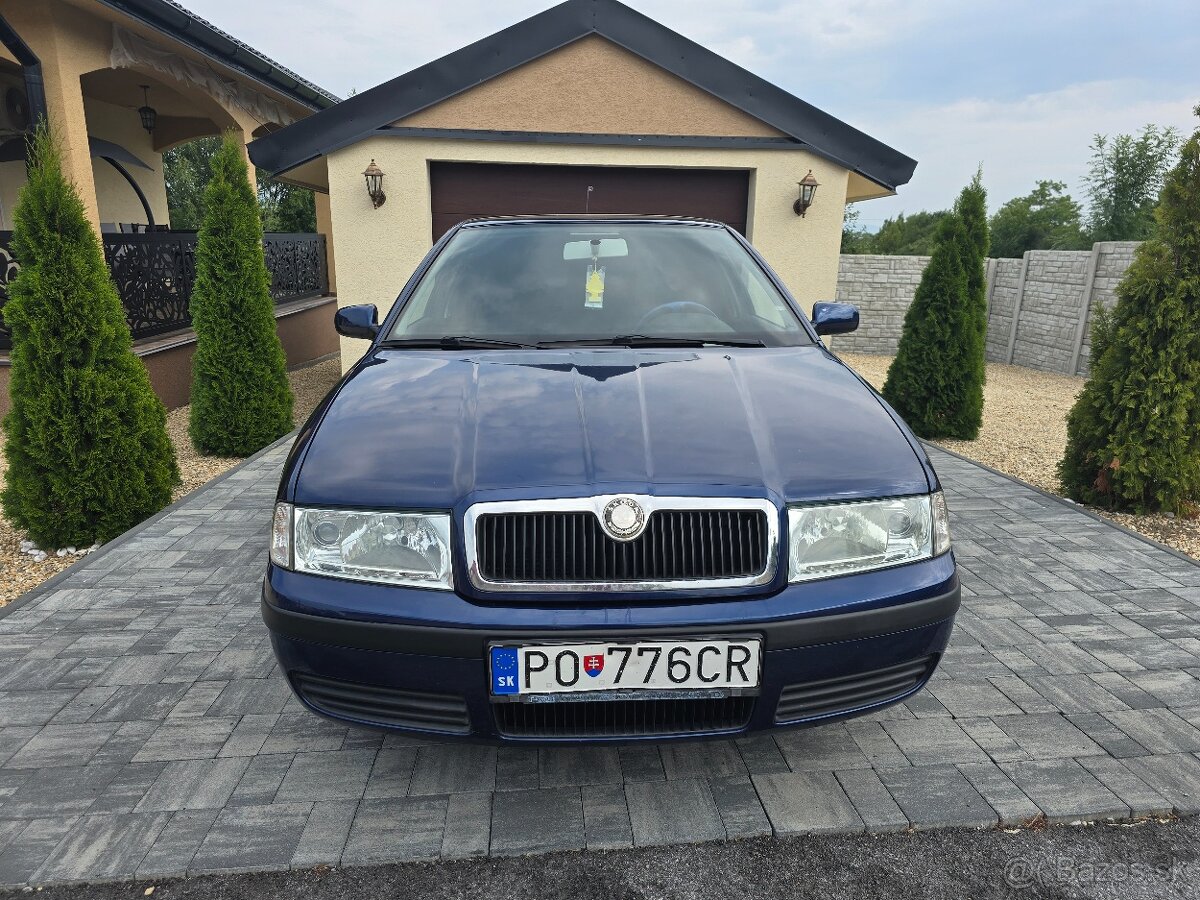 Predám Škoda Octavia TOUR 1.6 benzín - 8