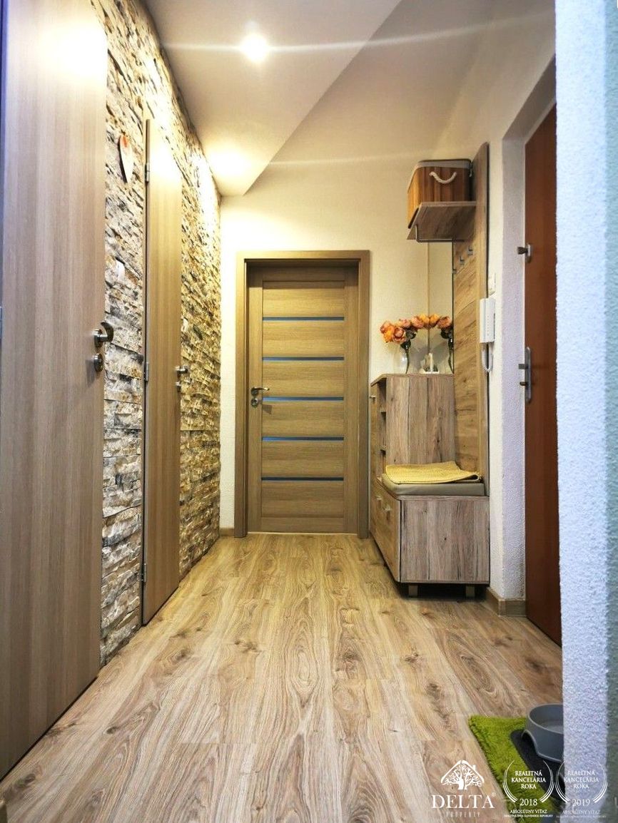 Zrekonštruovaný 2 izb. byt s loggiou 59 m2 Zvolen predaj - 8