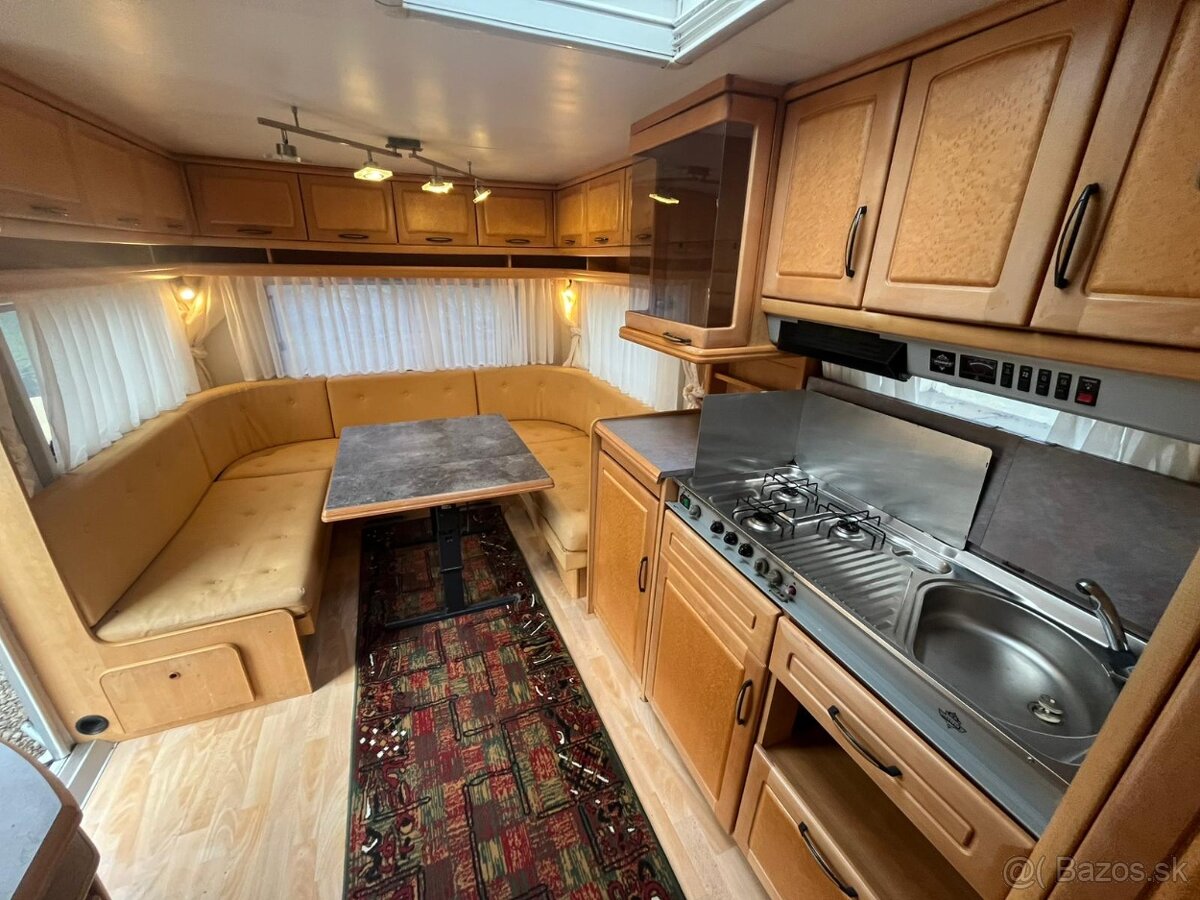 Karavan hobby lux,obytný přívěs - 8