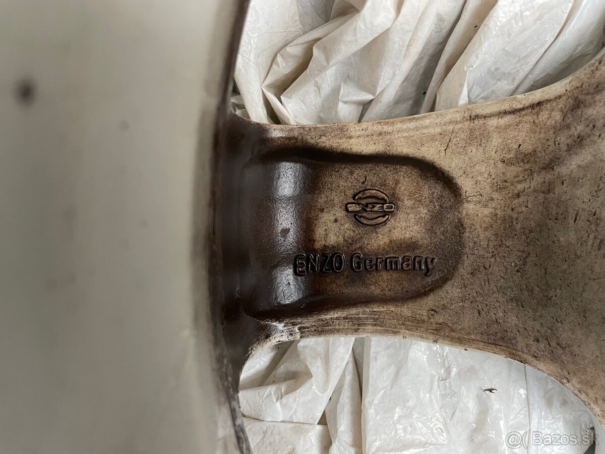 Disky Enzo R16 5x114,3 6,5J ET45 stred otvor 56,1 - 8