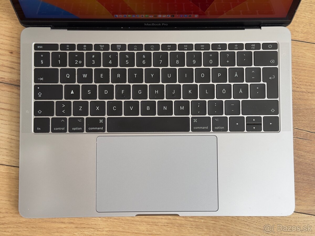 Apple Macbook Pro 13" (a1708) 2017 i5, 8gb, 256gb - 8