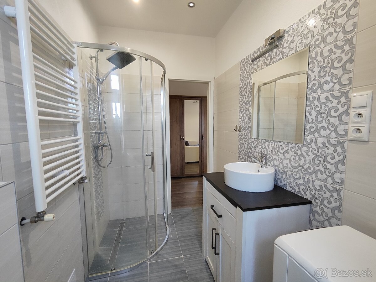 Na predaj: Moderný 2 izbový byt v centre Lučenca - 8